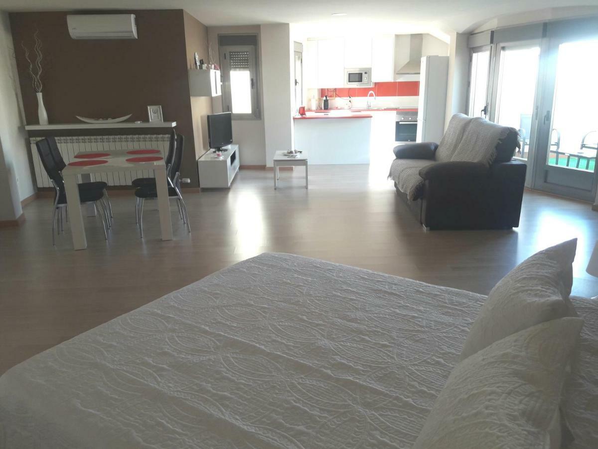 Apartamento Atico Leilighet Valdepeñas Eksteriør bilde
